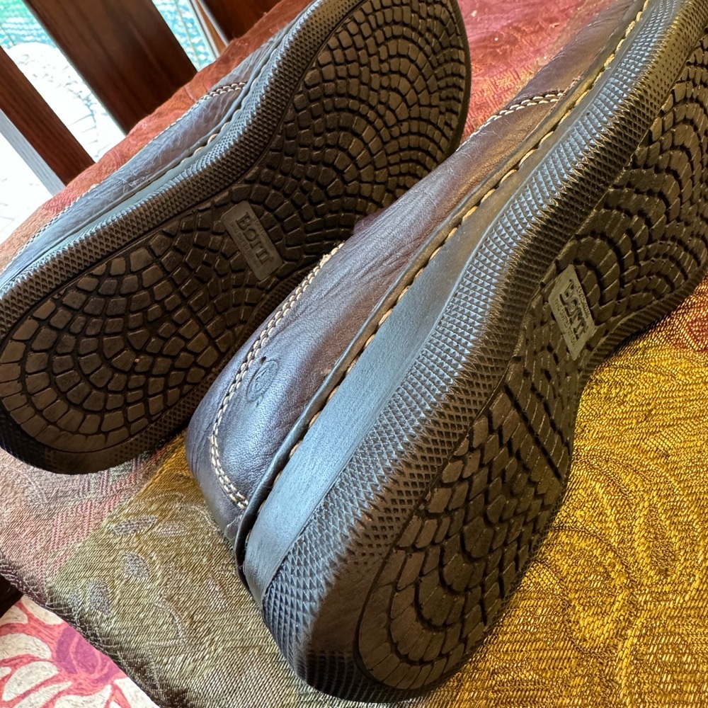 Born Truro Twin-Gore Shoes for Ladies - Picture 2 of 13